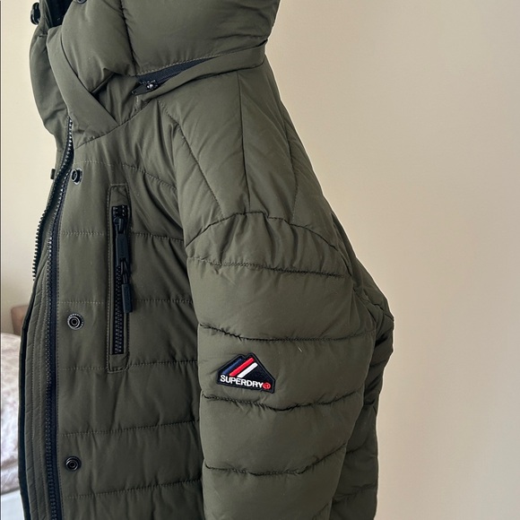 Superdry Fuji Jacket in Green - Picture 2 of 12